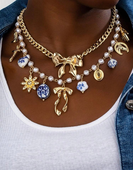 Aesthetic gold necklaces